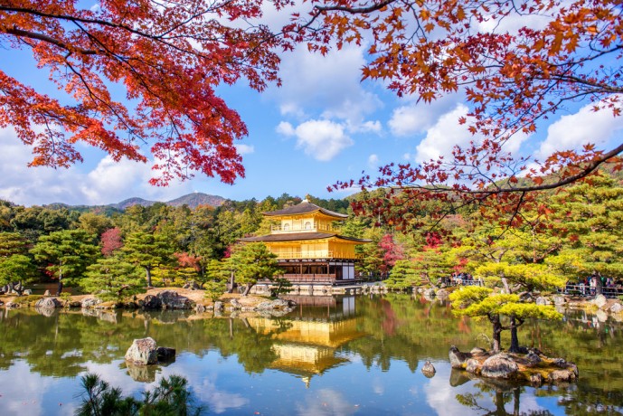 京都の紅葉名所を巡るデート