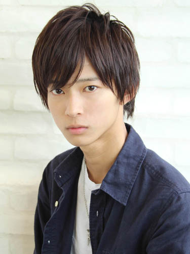 生田斗真 髪型