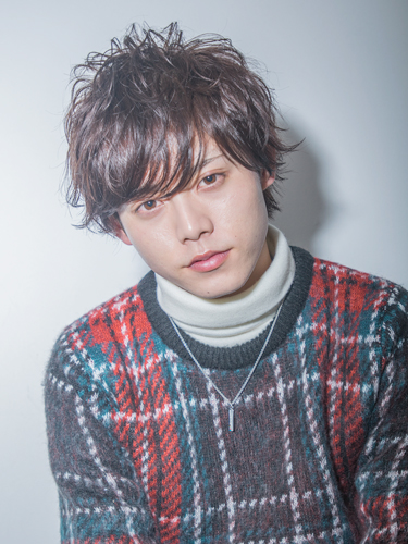 生田斗真 髪型
