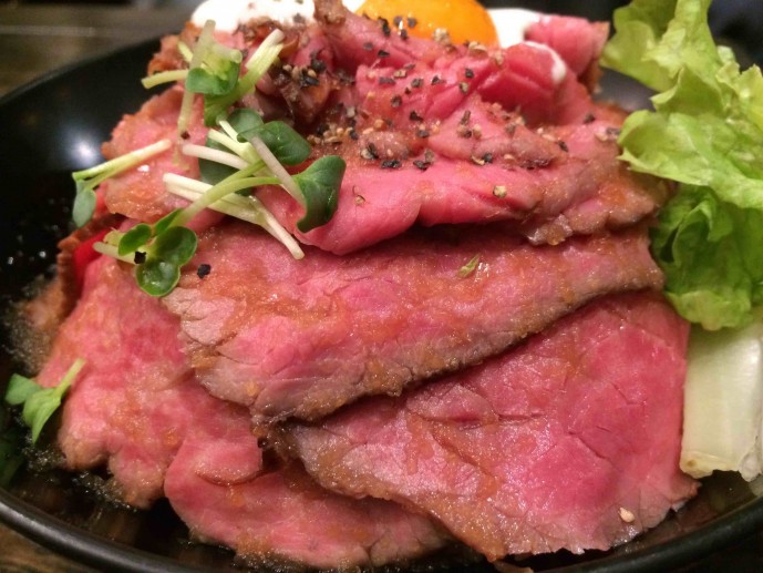 東京 ローストビーフ丼
