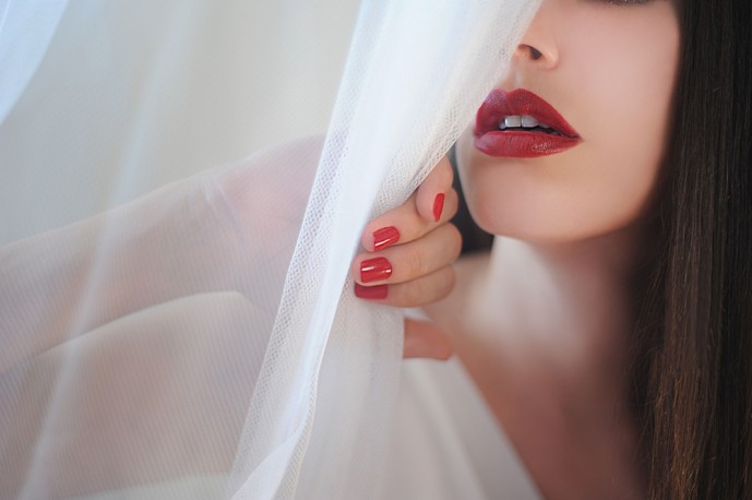 女性