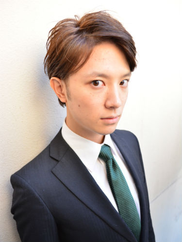 ツーブロック 七三分け