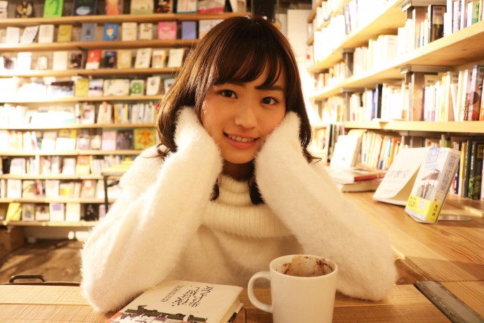 篠原梨菜