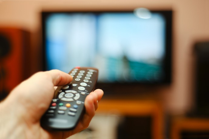 テレビやアニメで現実逃避する