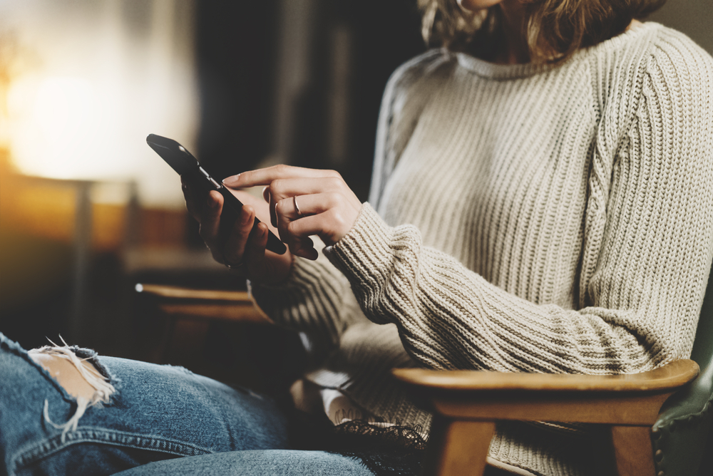 LINEで彼女を心配する
