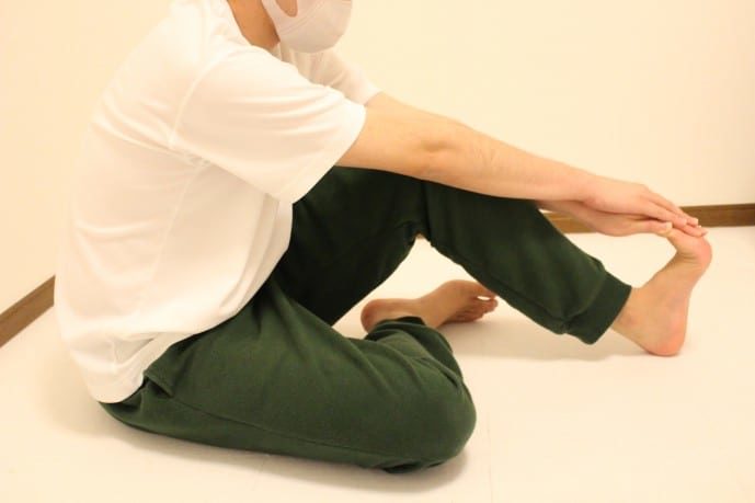 足裏の柔軟ストレッチ